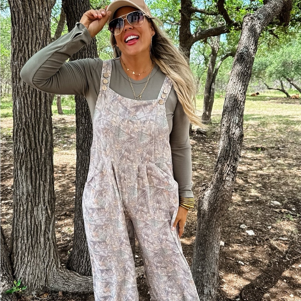 Camo Ribbed Adjustable Overalls - Picture 4 of 6
